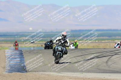 media/May-29-2022-Lets Ride (Sun) [[e8986be515]]/B Group/1020am (Outside Grapevine)/